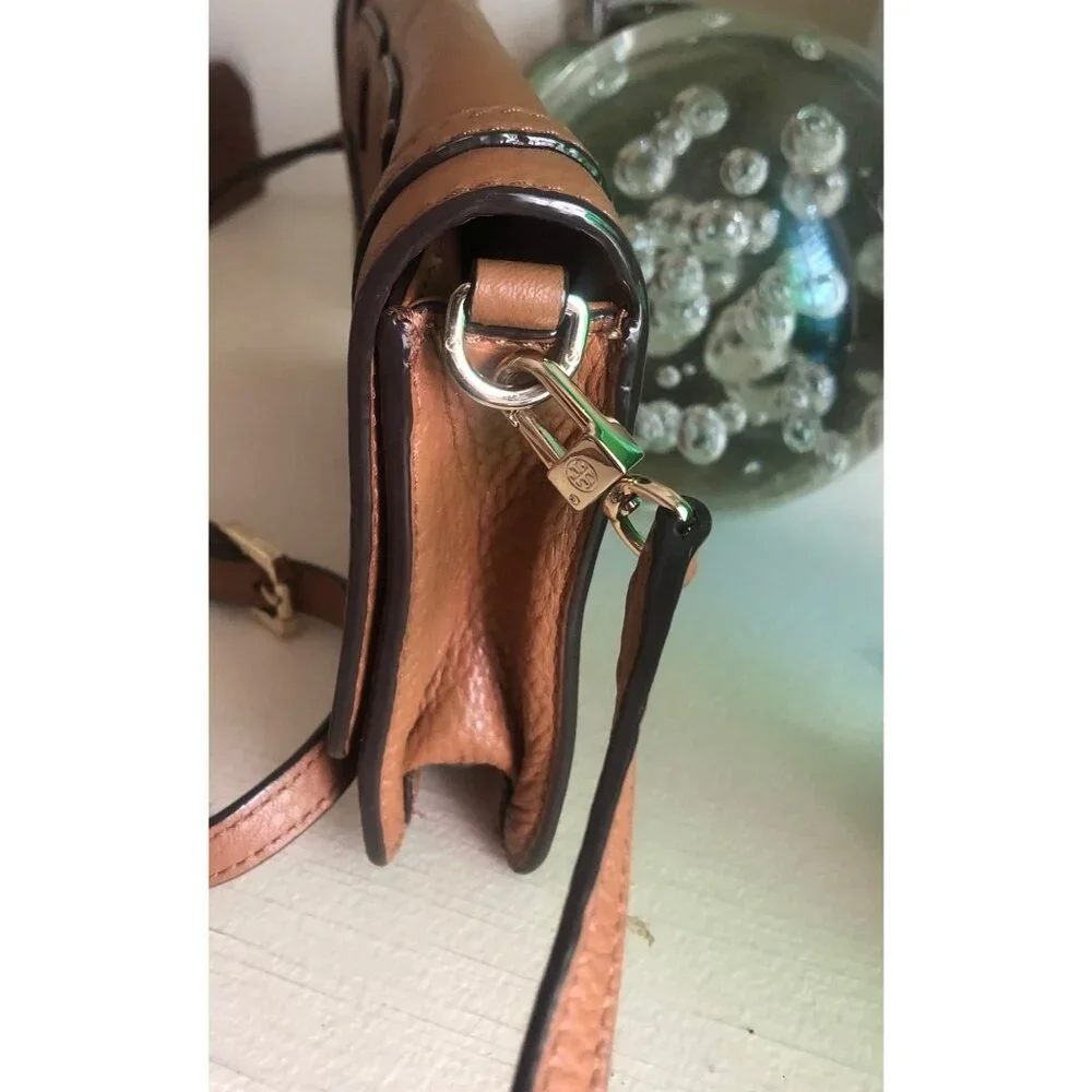 Tory Burch ALL T Crossbody Bag Bark - Picture 2 of 12